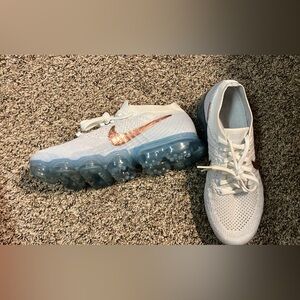 Nike airmax white/blue/gold 8.5